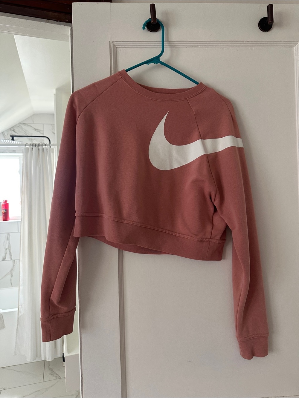 Nike Women's Cropped Sweatshirt in Dusty Rose with White Swoosh